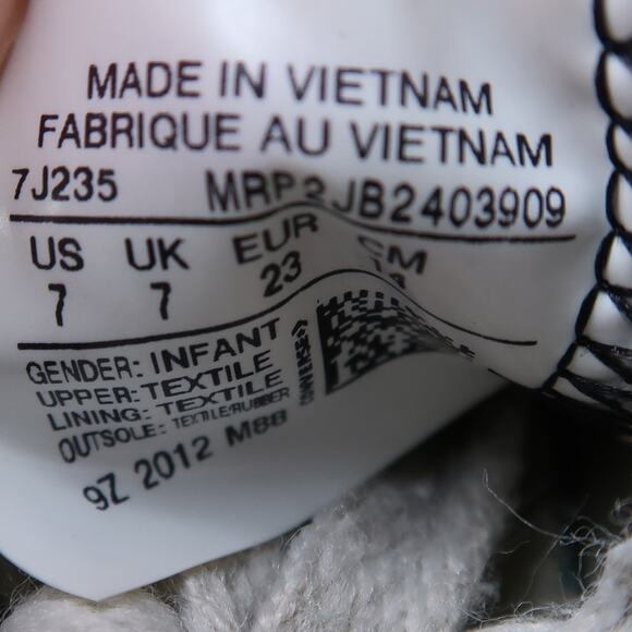 Converse Shoes Infant 7 Sneakers Casual All Star Chuck Taylor Canvas Black White - Picture 12 of 12